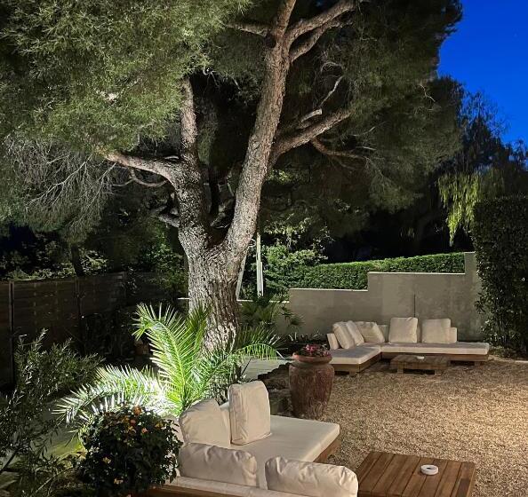 בית מלון כפרי Villa Paradis