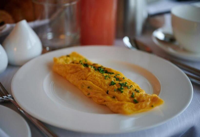 Отель Villars Palace