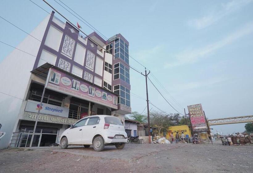 酒店 Viraj Palace By Wb Inn