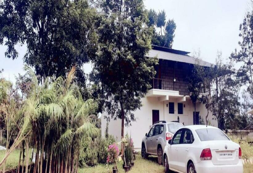 فندق Wild Wood Resort By Stayapart