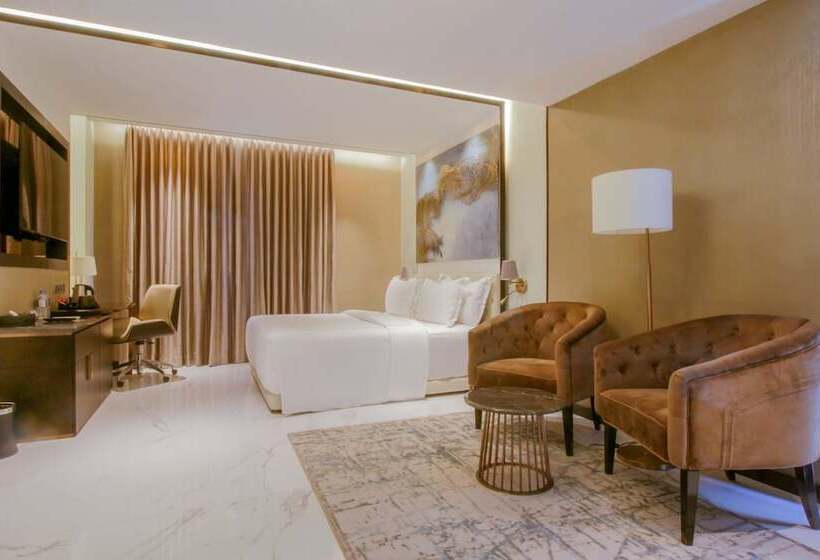 ホテル Zest Metropole