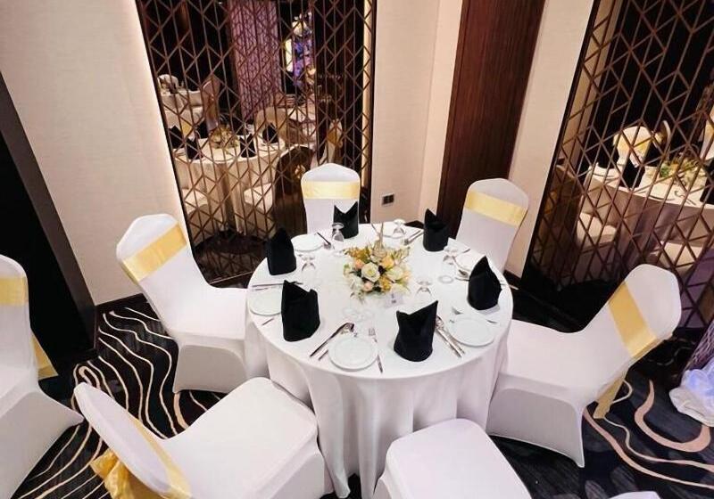 ホテル Zest Metropole