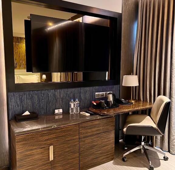 ホテル Zest Metropole