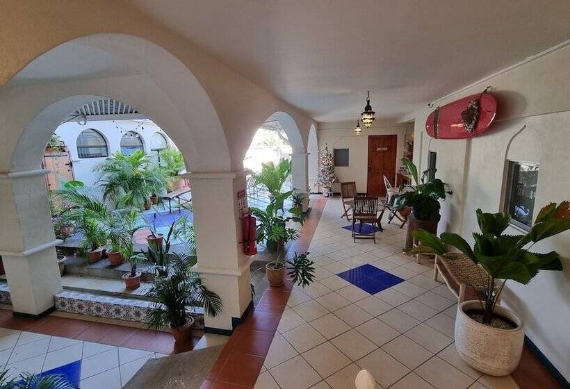 Zulu Surf Hotel Tamarindo