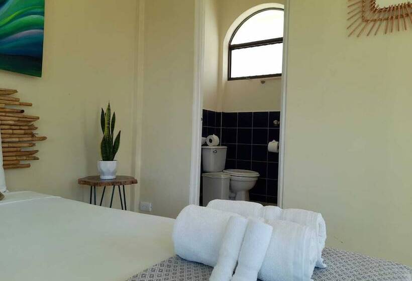 Zulu Surf Hotel Tamarindo