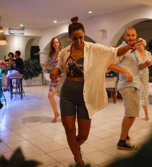 Zulu Surf Hotel Tamarindo