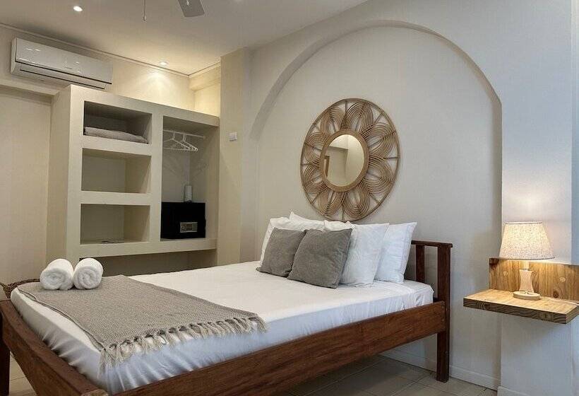 Zulu Surf Hotel Tamarindo