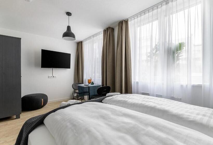 Limehome Klagenfurt Karfreitstraße