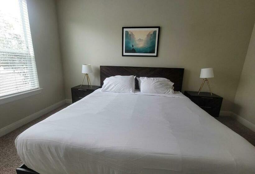 Locale At Sync Medical Center  Houston