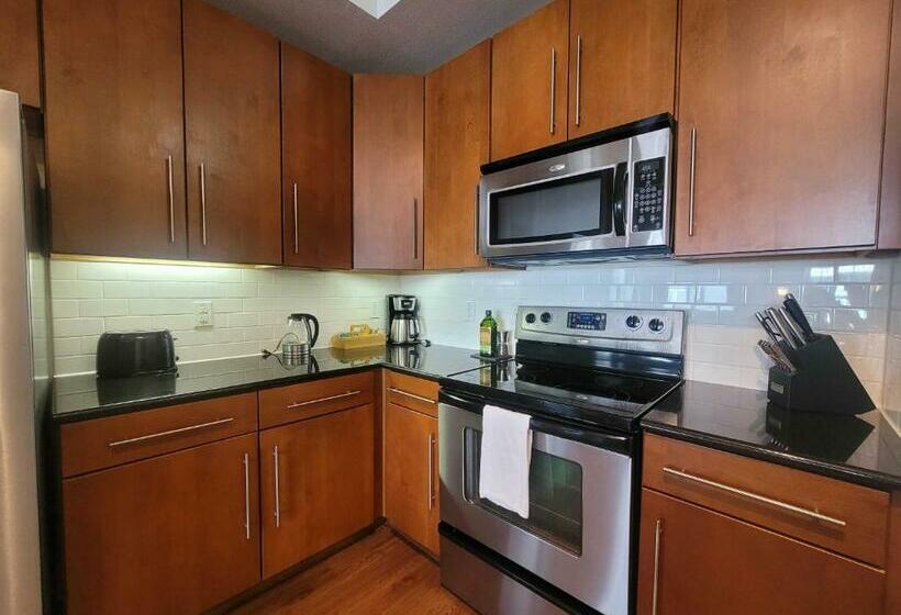 Locale At Sync Medical Center  Houston