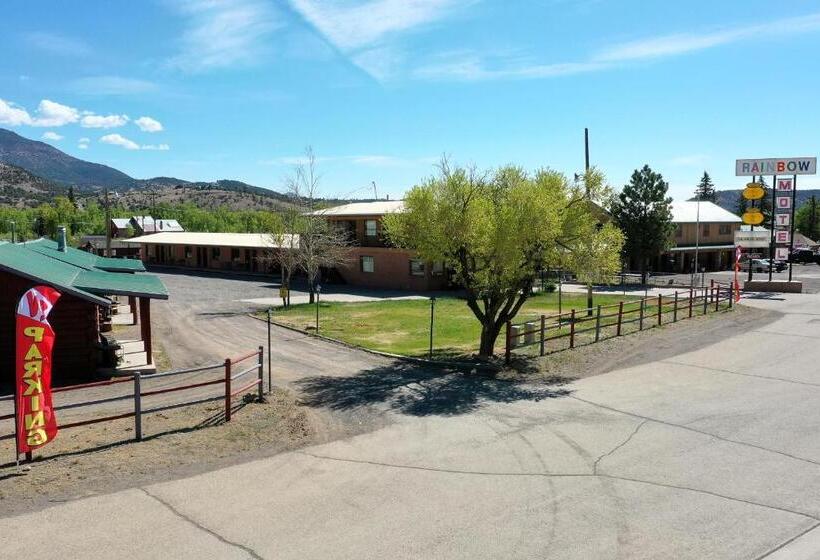 فندق على الطريق Rainbow Lodge