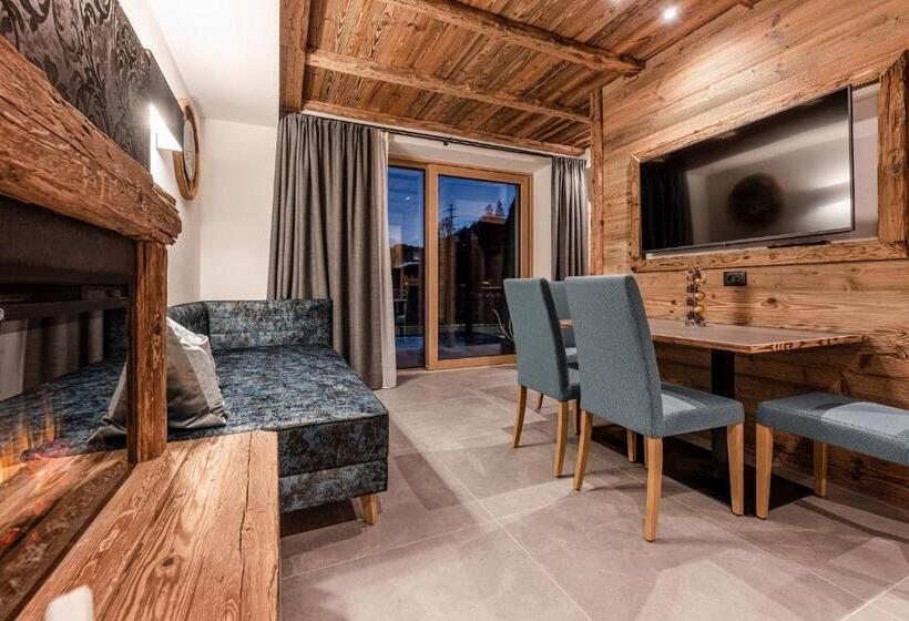 Nidaris   Luxury Private Spa Suites