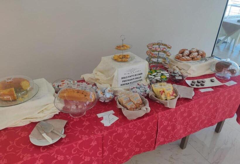 Nuovo Hotel Settibi 20m Dalla Spiaggia