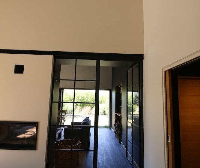 بنسيون Clos Des Poulies