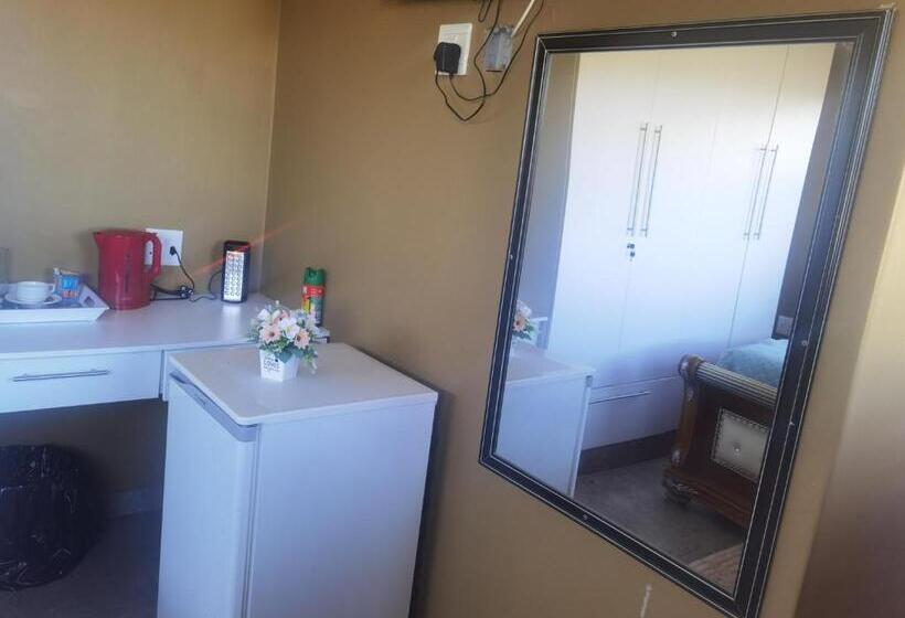 Пансион Fountain Beach House Ikhaya