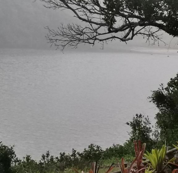 Пансион Fountain Beach House Ikhaya