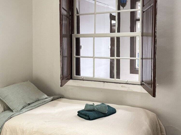 ペンション Gato Azul   Coliving