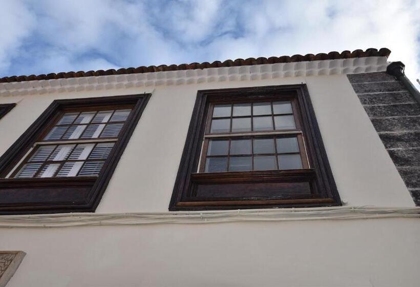 ペンション Gato Azul   Coliving