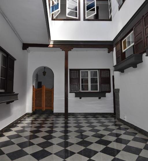 ペンション Gato Azul   Coliving