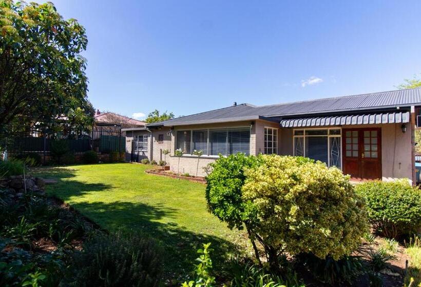 بنسيون Glenmore Guesthouse