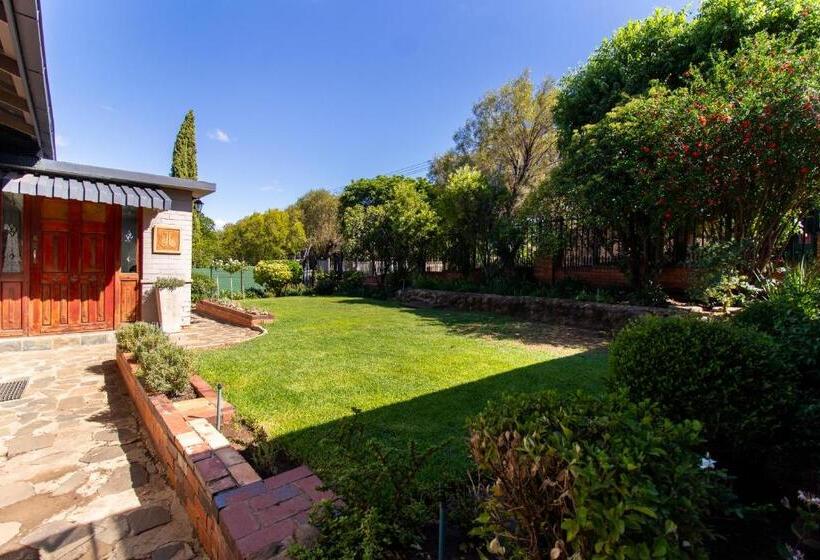 بنسيون Glenmore Guesthouse