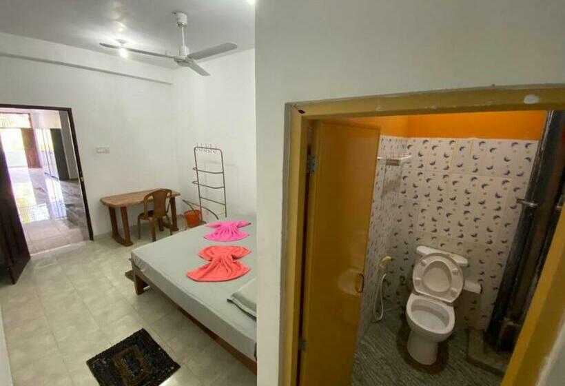 ペンション Grand White