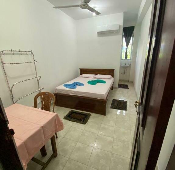 פנסיון Grand White