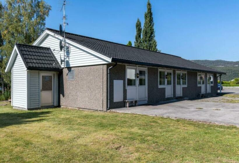 פנסיון Hybel Med Gratis Internett Og Parkering