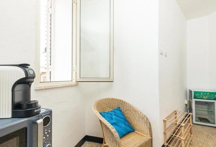 פנסיון La Torre Dei Colombo