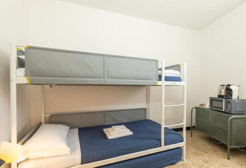 פנסיון La Torre Dei Colombo