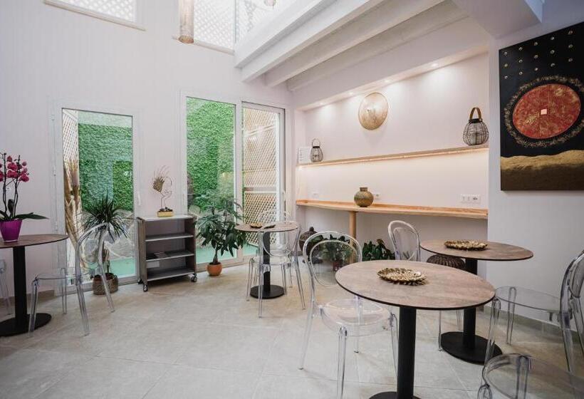 膳宿费 Moon S Tower Suite&rooms