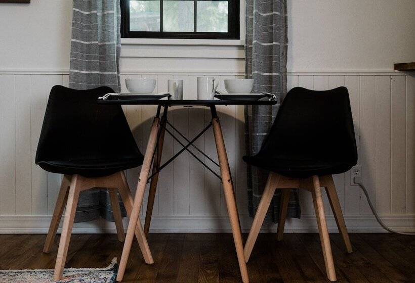 بنسيون Spearfish Cottages