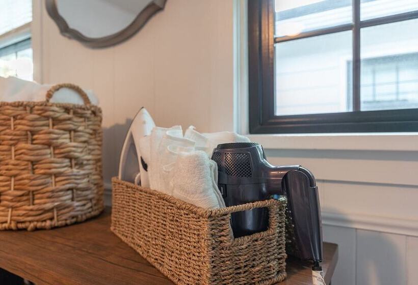 بنسيون Spearfish Cottages