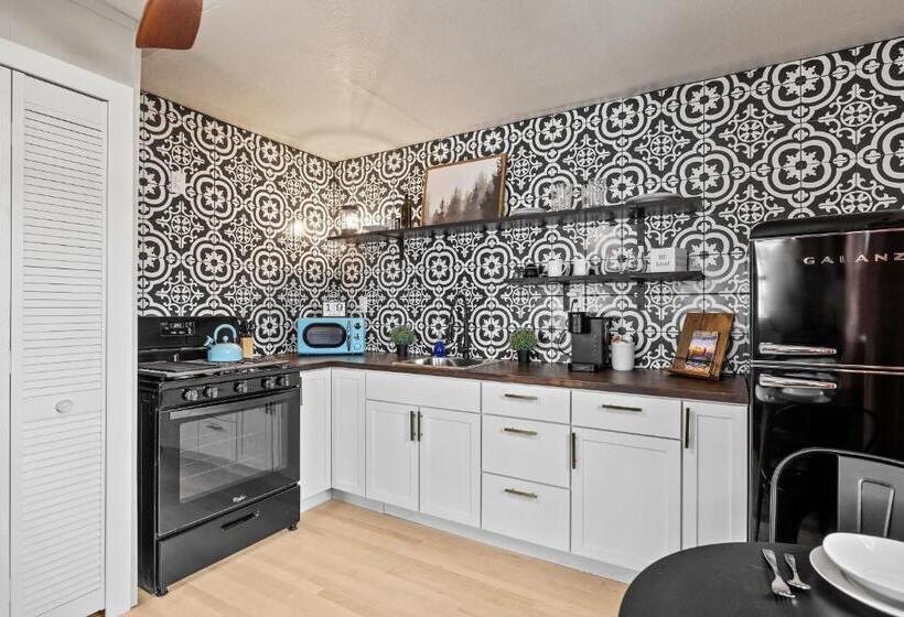 بنسيون Spearfish Cottages