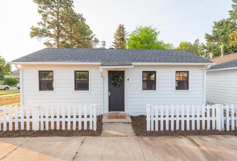 بنسيون Spearfish Cottages