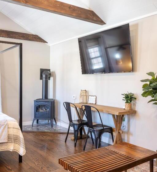 بنسيون Spearfish Cottages