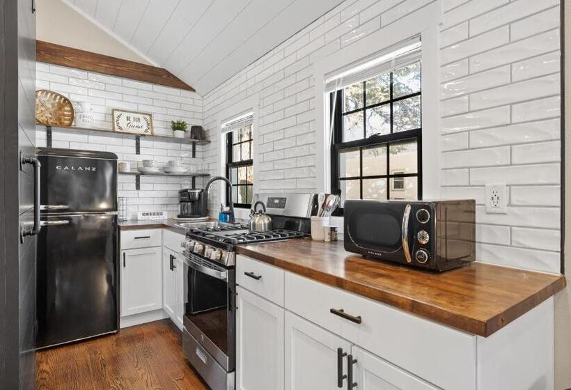 بنسيون Spearfish Cottages