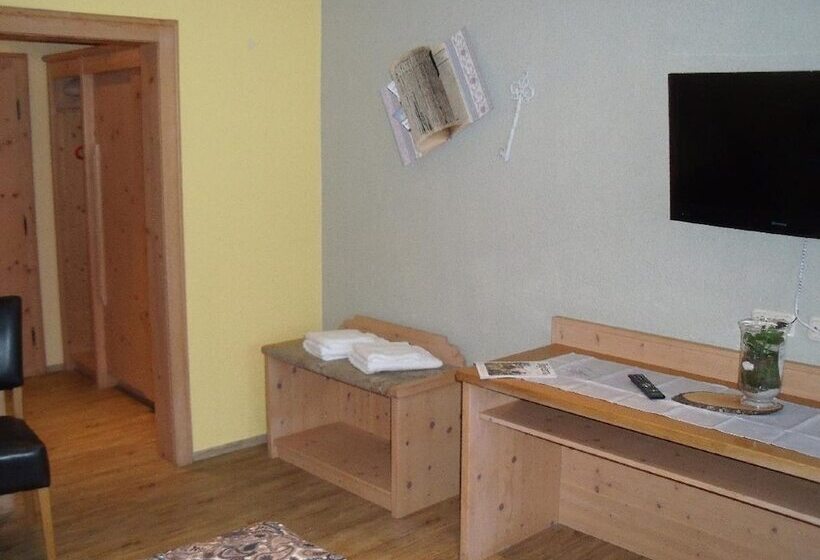 Pension Hüttendorf 49 Gradnord