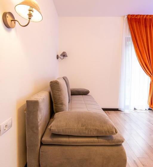 Pensiunea Paradisul Verde