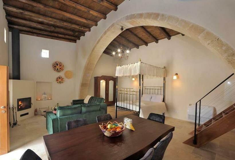 Pentasino Traditional House