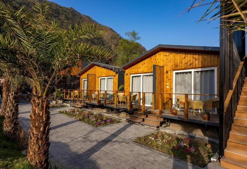 אתר נופש Justa Rasa Retreat & Spa Rishikesh