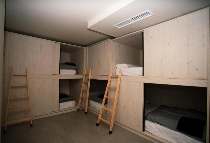 Sierra Nevada Hostel