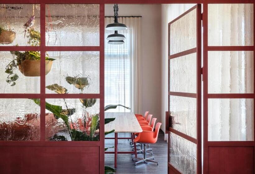 Stayery Cologne Ehrenfeld