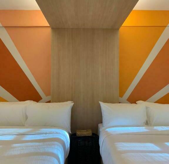 The Henry Resort Taramindu Laiya