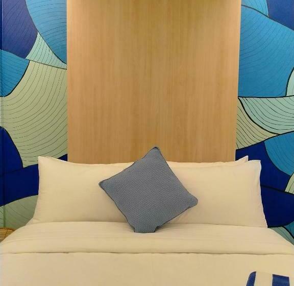 The Henry Resort Taramindu Laiya