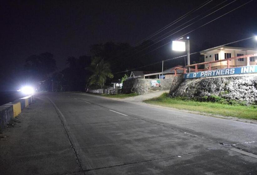 הוסטל D  Partner S Inn