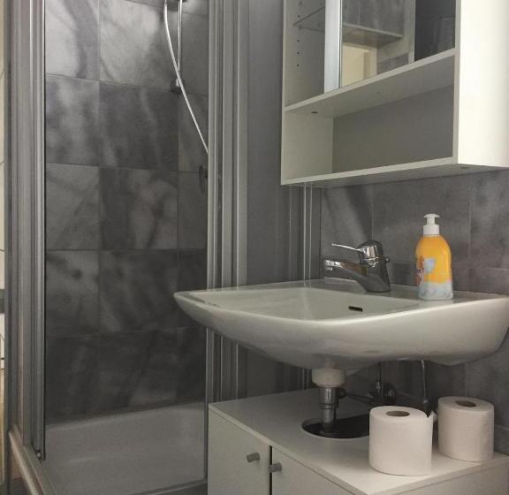 הוסטל Gartenlaube Marburg