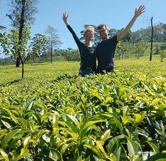 הוסטל Homeaway Homestay Hatton