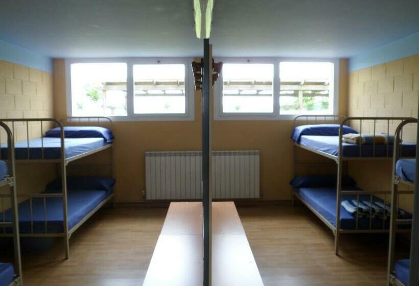 Albergue De Peregrinos Santiago Apostol