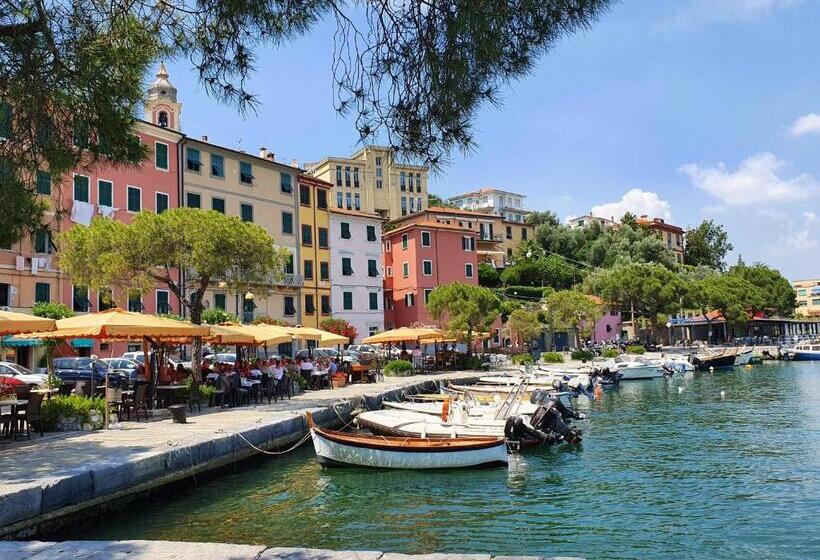 مبيت وإفطار Carugio Del Fezzano